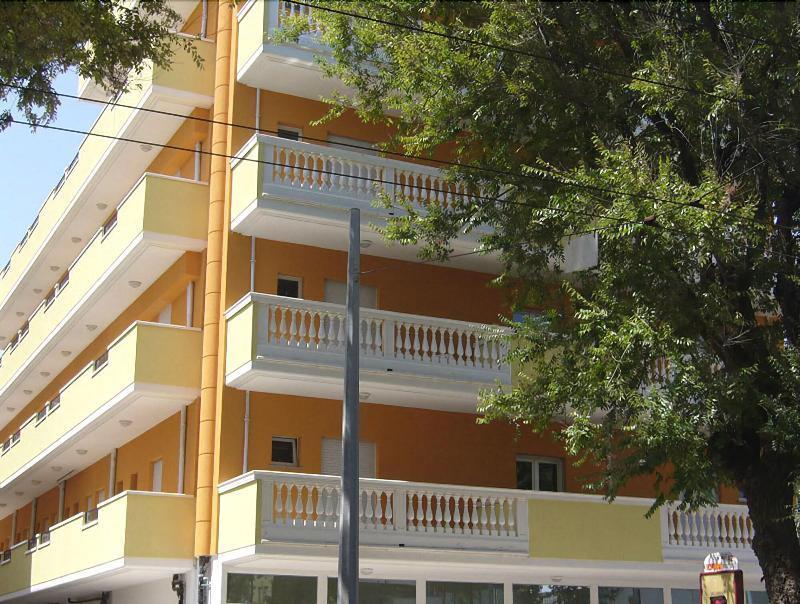 Hotel Villa Linda - Family Hotel - Nuova Costruzione Antisismica Riccione Exterior photo